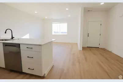 230 W 690 N, Smithfield, UT 84335 - Photo 7