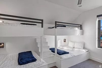 5367 S Cyan Ln, Saint George, UT 84790 - Photo 15