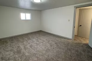 1515 E 720 S, Pleasant Grove, UT 84062 - Photo 13