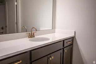 1072 W Audrey Ln S, Woods Cross, UT 84087 - Photo 19