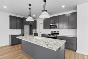 1072 W Audrey Ln S, Woods Cross, UT 84087 - Photo 9