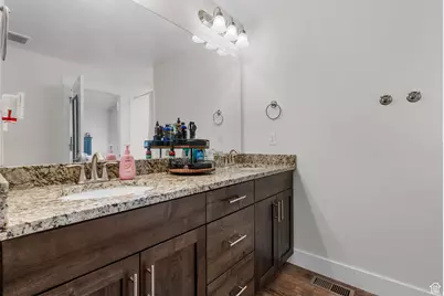 1416 E 270 S, Tooele, UT 84074 - Photo 19