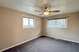 1363 Lewis Dr, Ogden, UT 84404 - Photo 9