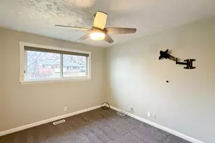 1363 Lewis Dr, Ogden, UT 84404 - Photo 11