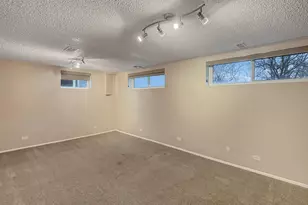 1363 Lewis Dr, Ogden, UT 84404 - Photo 15