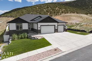 3596 E Owahee St, Eagle Mountain, UT 84005 - Photo 3