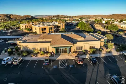 368 E Riverside Dr #1, Saint George, UT 84790 - Photo 3