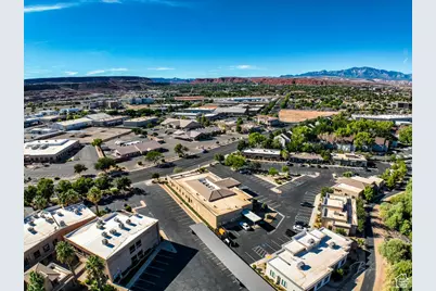 368 E Riverside Dr #1, Saint George, UT 84790 - Photo 9