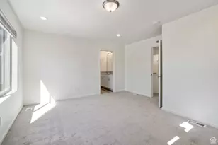 328 N Broadway Dr, Saratoga Springs, UT 84045 - Photo 3