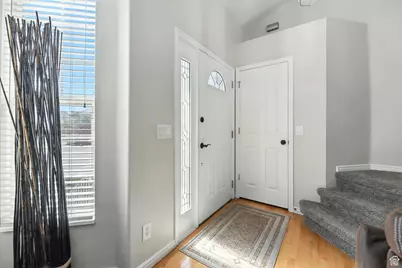 1178 N Reveille Cir, Salt Lake City, UT 84116 - Photo 3