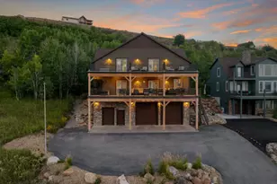 705 N Lochwood View, Garden City, UT 84028 - Photo 77