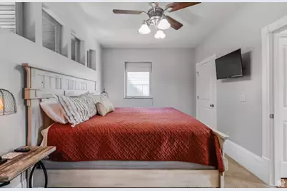 705 N Lochwood Vw, Garden City, UT 84028 - Photo 23