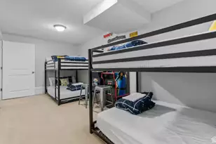 705 N Lochwood View, Garden City, UT 84028 - Photo 95