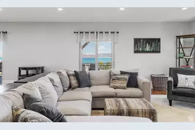 705 N Lochwood Vw, Garden City, UT 84028 - Photo 13