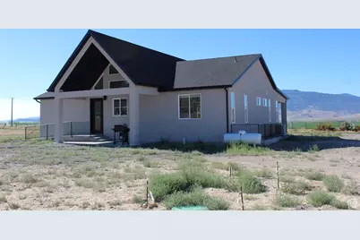 1036 W Chads Rd, Bicknell, UT 84715 - Photo 33
