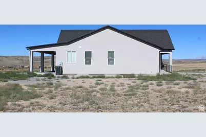 1036 W Chads Rd, Bicknell, UT 84715 - Photo 31