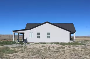 1036 W Chads Rd, Bicknell, UT 84715 - Photo 31