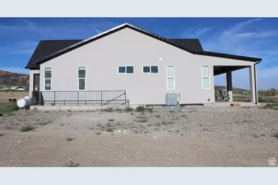 1036 W Chads Rd, Bicknell, UT 84715 - Photo 29