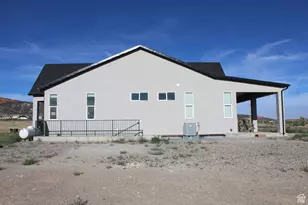 1036 W Chads Rd, Bicknell, UT 84715 - Photo 29