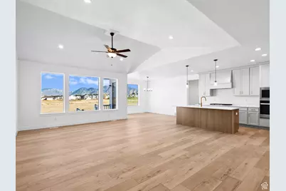 283 E 1250 N #64, Salem, UT 84653 - Photo 3