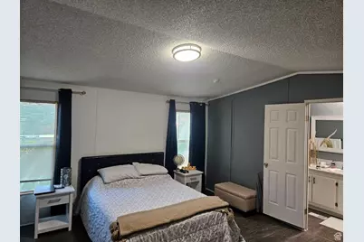 2852 S Hampton Park Dr W, West Valley, UT 84119 - Photo 13