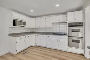 1472 Hogans Rd, Stockton, UT 84071 - Photo 3