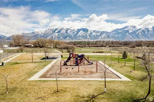 802 W 1060 S, Logan, UT 84321 - Photo 39