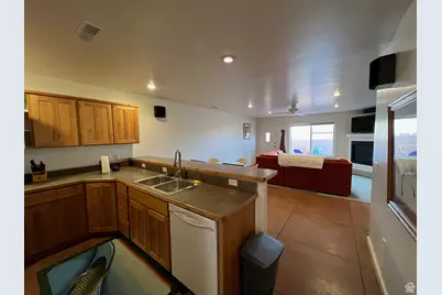 3764 Prickly Pear Cir #2-A8, Moab, UT 84532 - Photo 3