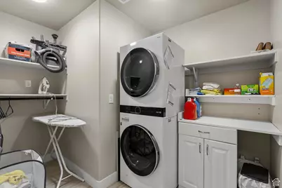 1373 W Stewart Falls Dr, Riverton, UT 84065 - Photo 25