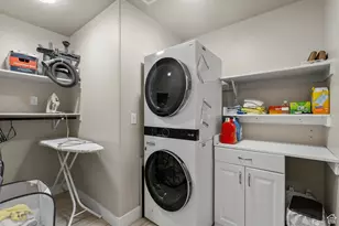 1373 W Stewart Falls Dr, Riverton, UT 84065 - Photo 25