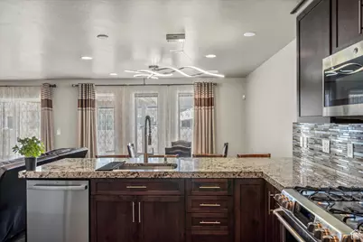 1373 W Stewart Falls Dr, Riverton, UT 84065 - Photo 21