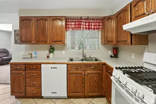 801 N Medoland Dr E, Brigham City, UT 84302 - Photo 9