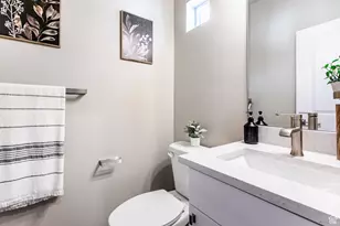 734 E Bogart Ct, Cottonwood Heights, UT 84047 - Photo 13