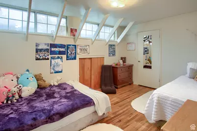 2196 E 6450 S, Cottonwood Heights, UT 84121 - Photo 17