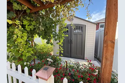 2038 W 2185 S, Woods Cross, UT 84087 - Photo 33