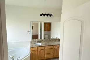 2038 W 2185 S, Woods Cross, UT 84087 - Photo 29