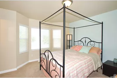 3176 W 5625 S, Roy, UT 84067 - Photo 11