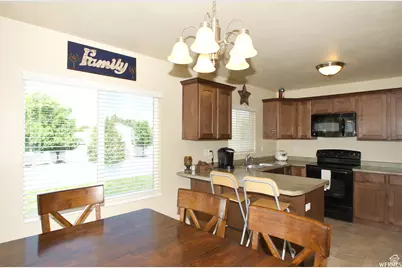 3176 W 5625 S, Roy, UT 84067 - Photo 7