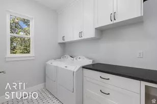 1302 E Sunset Ct, Ogden, UT 84403 - Photo 17