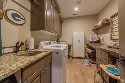 4830 W Pioneer, Kanab, UT 84741 - Photo 15