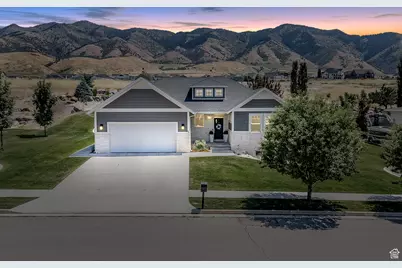 84 N 820 E, Hyde Park, UT 84318 - Photo 5