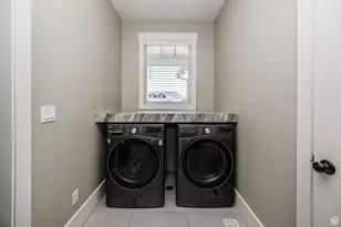 84 N 820 E, Hyde Park, UT 84318 - Photo 33