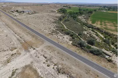 2000 E Airport Rd, Price, UT 84501 - Photo 17