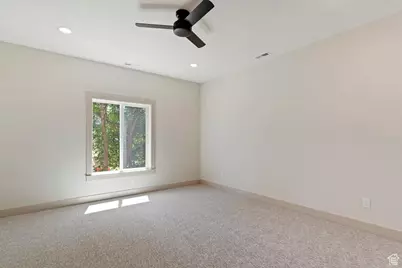 334 E Cottrell Ln, Farmington, UT 84025 - Photo 17