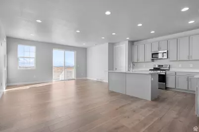 463 S McBride Dr, Grantsville, UT 84029 - Photo 9