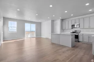 463 S McBride Dr, Grantsville, UT 84029 - Photo 9