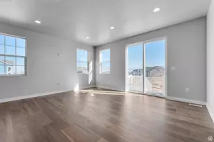 463 S McBride Dr, Grantsville, UT 84029 - Photo 7