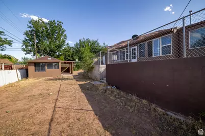 491 Mountain View Dr, Moab, UT 84532 - Photo 31