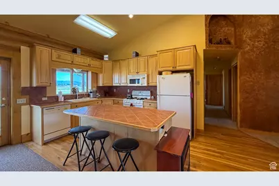 3367 E 4750 S, Wellington, UT 84542 - Photo 21