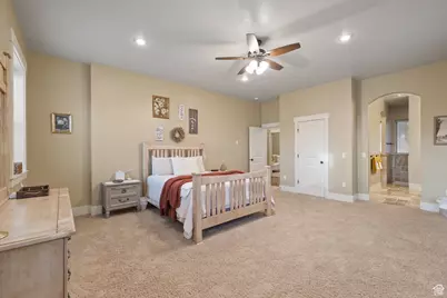 116 S 600 E, Nephi, UT 84648 - Photo 31